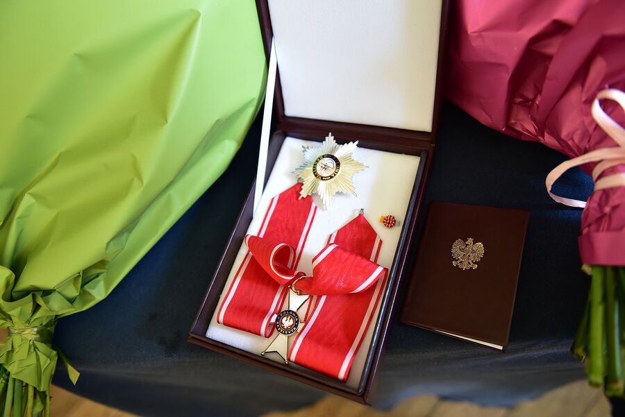 Kpt. Andrzej Kostrzewski odznaczony Krzyżem Komandorskim z Gwiazdą. Fot. Żaneta Wierzgacz (IPN)