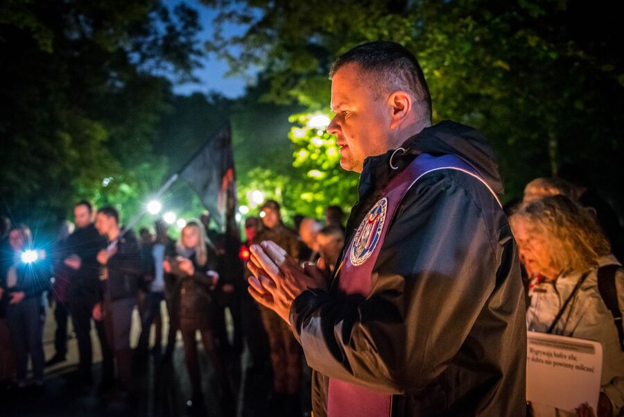 Znicze pamięci w 75. rocznicę śmierci rtm. Witolda Pileckiego. Fot. Agnieszka Masłowska (IPN)