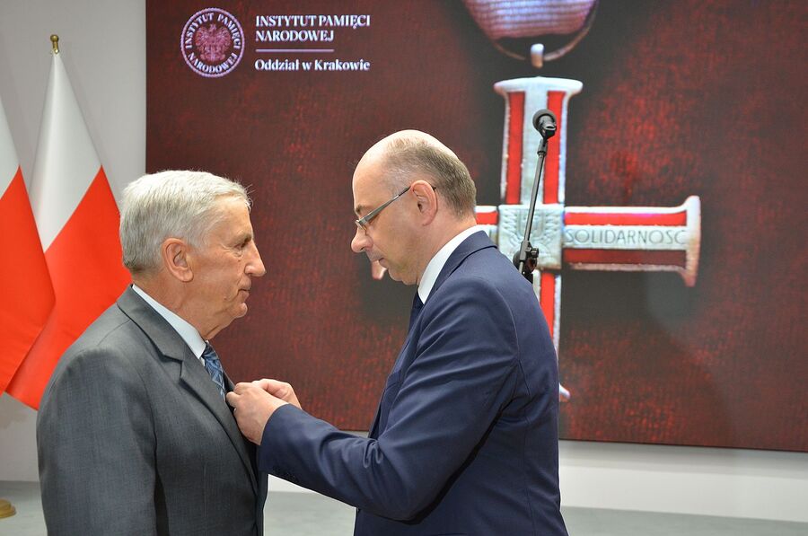 W Krakowie wręczono Krzyże Wolności i Solidarności. Fot. Janusz Ślęzak (IPN)