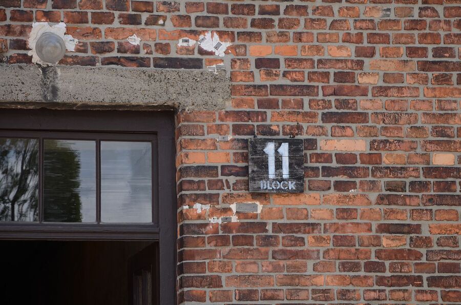 Uroczystości w byłym KL Auschwitz. Fot. Janusz Ślęzak (IPN)