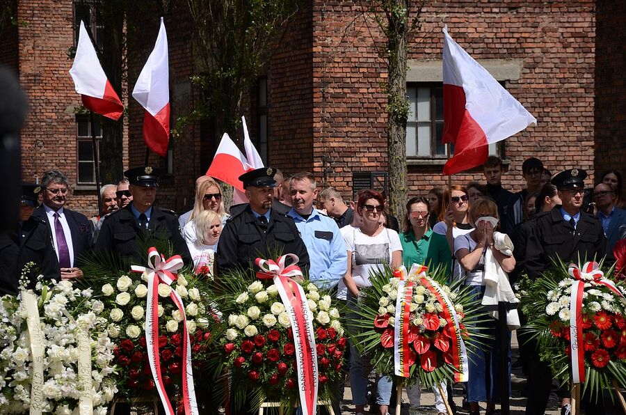 Uroczystości w byłym KL Auschwitz. Fot. Janusz Ślęzak (IPN)