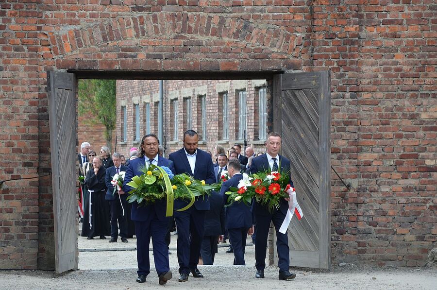 Uroczystości w byłym KL Auschwitz. Fot. Janusz Ślęzak (IPN)