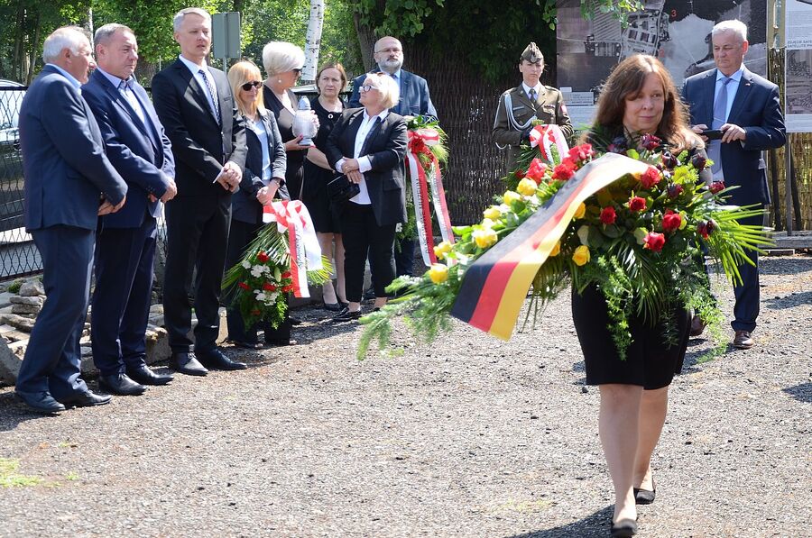 Uroczystość w w Brzeszczach Borze. Fot. Janusz Ślęzak (IPN)