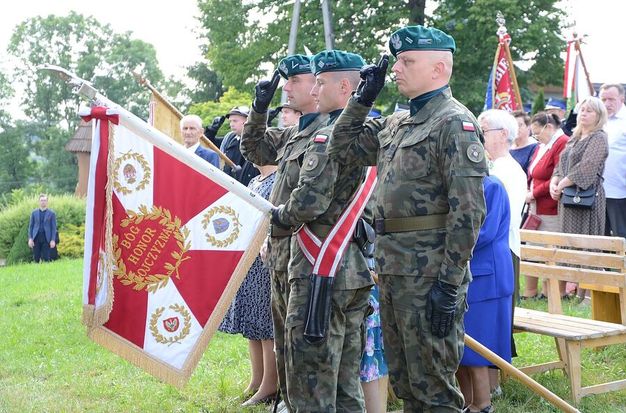Uroczystości w związku z 80. rocznicą pacyfikacji Krzeczowa. Fot. Janusz Ślęzak (IPN)