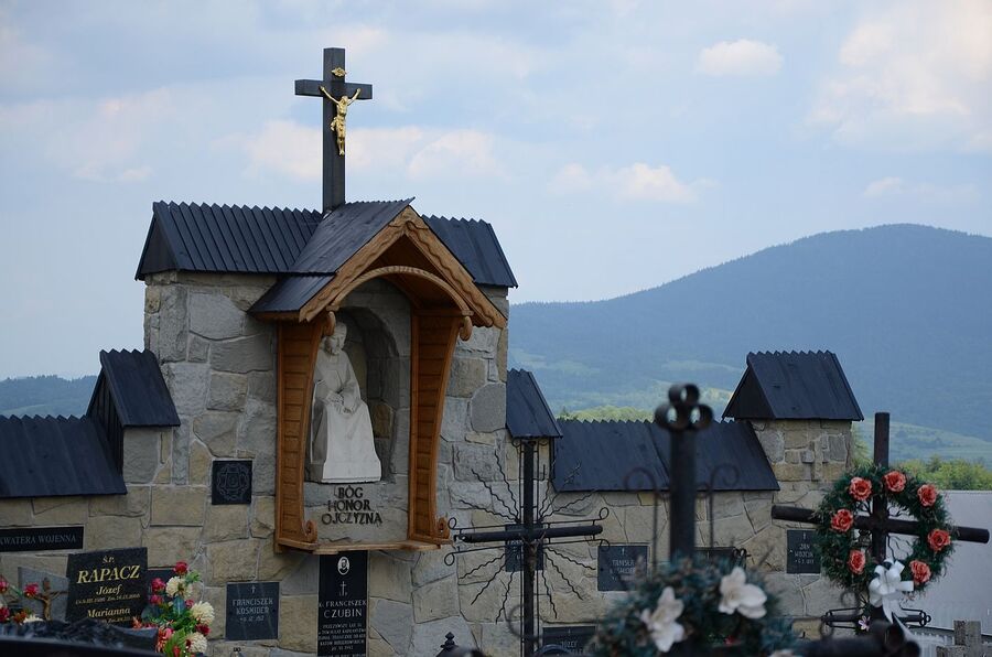 Uroczystości w związku z 80. rocznicą pacyfikacji Krzeczowa. Fot. Janusz Ślęzak (IPN)