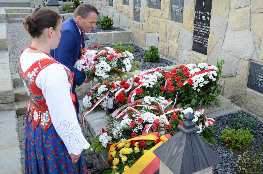 Uroczystości w związku z 80. rocznicą pacyfikacji Krzeczowa. Fot. Janusz Ślęzak (IPN)