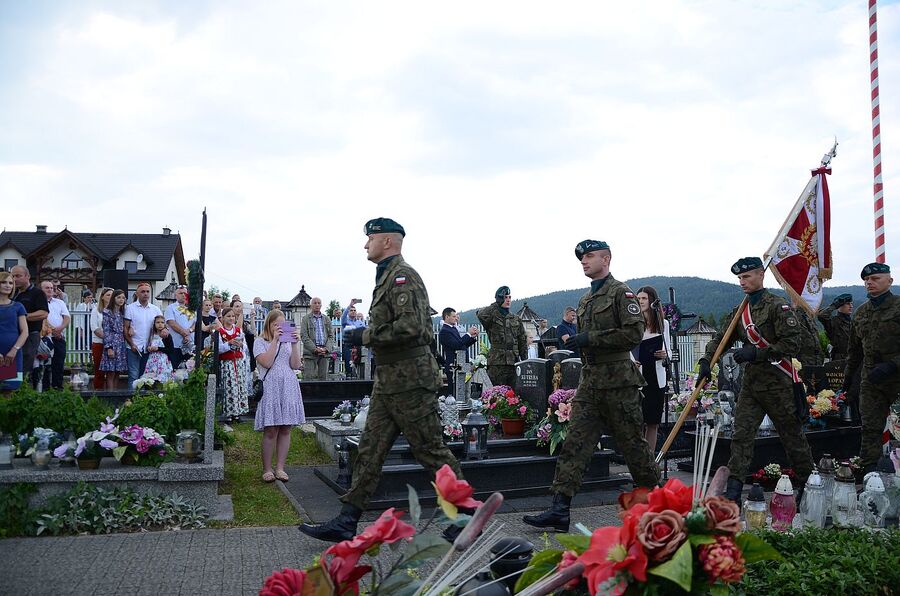 Uroczystości w związku z 80. rocznicą pacyfikacji Krzeczowa. Fot. Janusz Ślęzak (IPN)