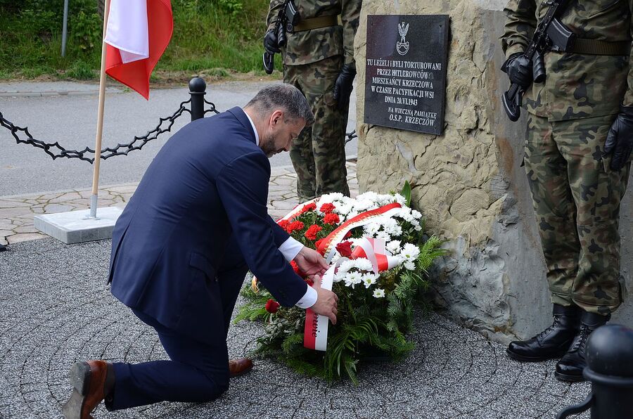 Uroczystości w związku z 80. rocznicą pacyfikacji Krzeczowa. Fot. Janusz Ślęzak (IPN)