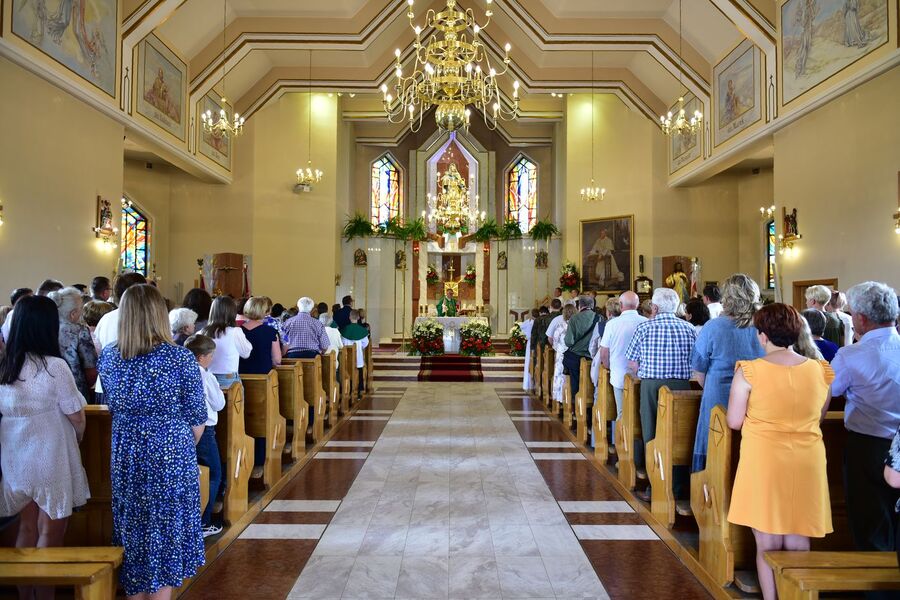 Uroczystości upamiętniające ofiary niemieckiej pacyfikacji Kaszowa. Fot. Jakub Ryba (IPN)