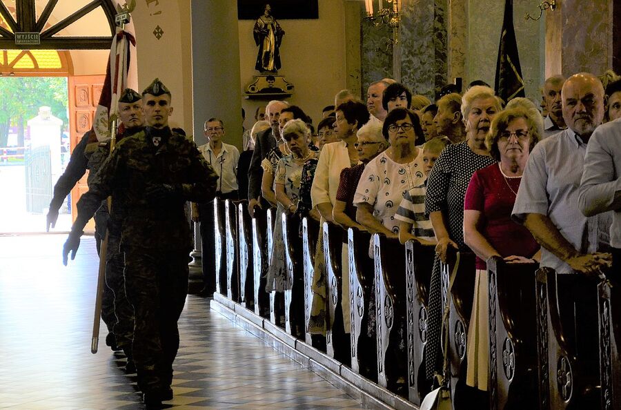 Uroczystości w związku z 80. rocznicą pacyfikacji Liszek. Fot. Janusz Ślęzak (IPN)