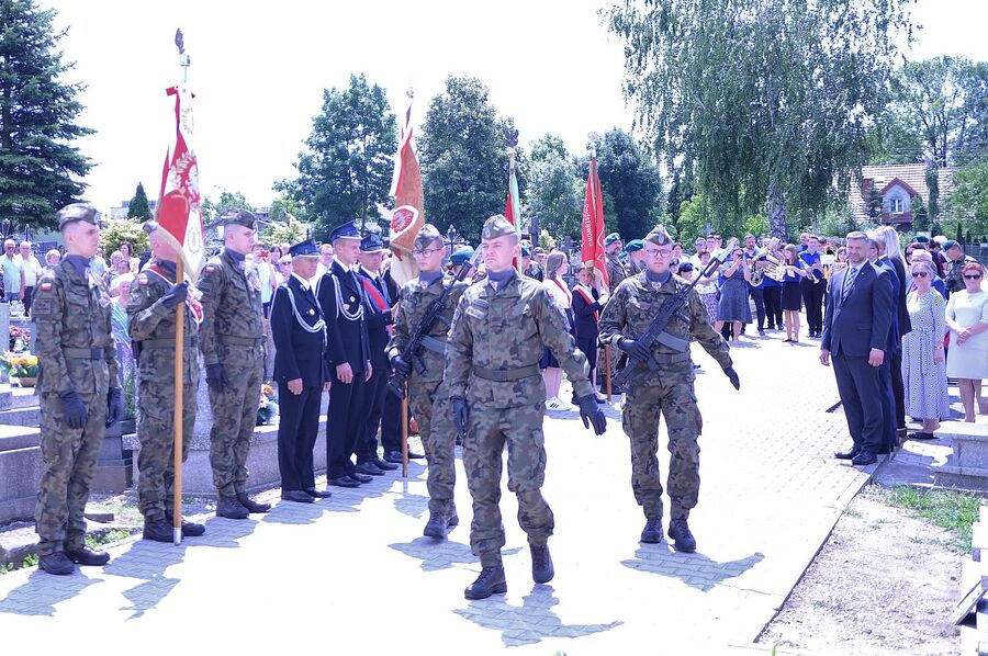 Uroczystości w związku z 80. rocznicą pacyfikacji Liszek. Fot. Janusz Ślęzak (IPN)