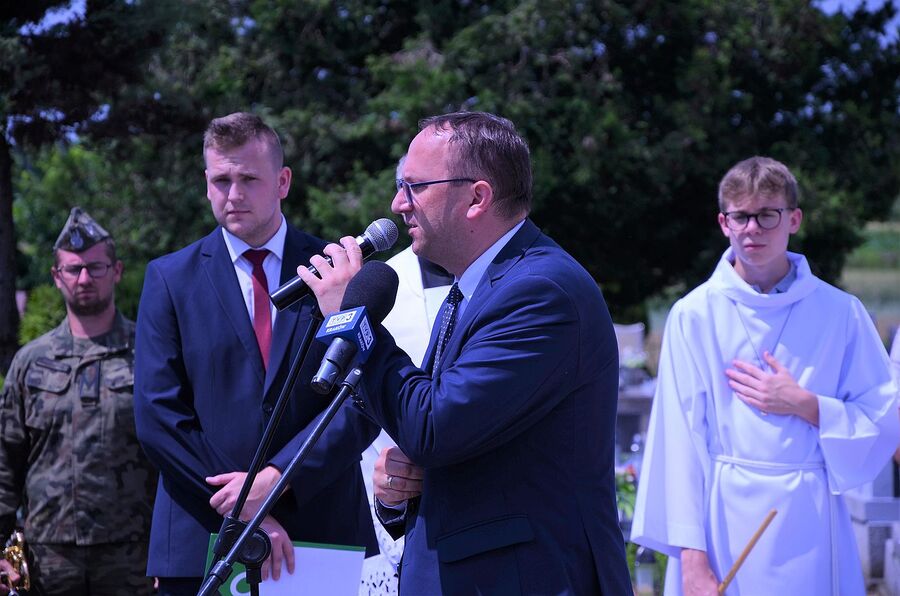 Uroczystości w związku z 80. rocznicą pacyfikacji Liszek. Fot. Janusz Ślęzak (IPN)