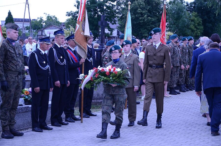 Uroczystości w związku z 80. rocznicą pacyfikacji Liszek. Fot. Janusz Ślęzak (IPN)