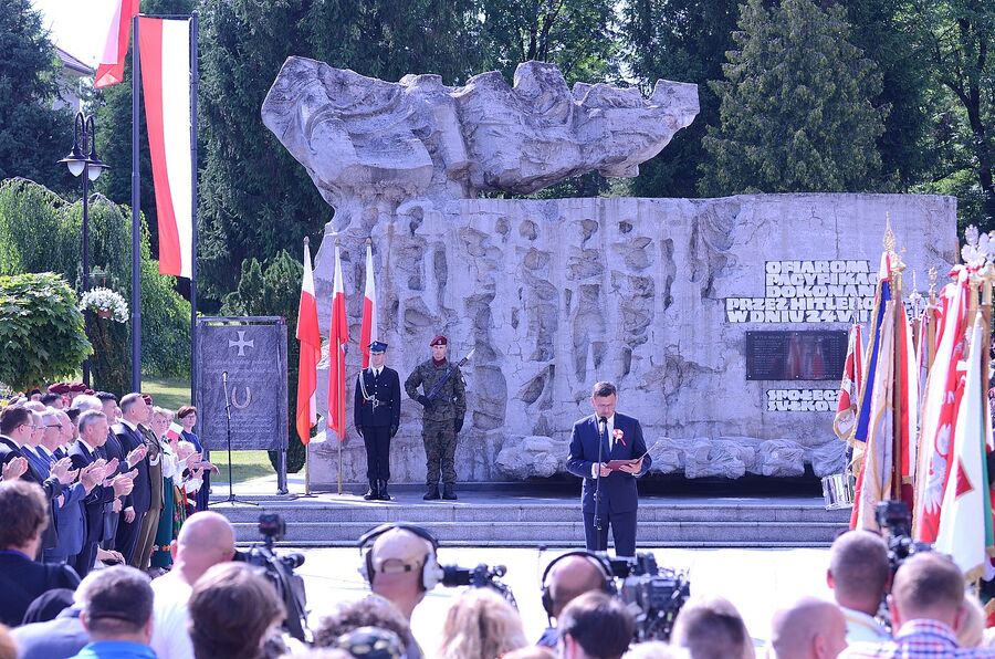 Uroczystości w Sułkowicach w związku z 80. rocznicą niemieckiej pacyfikacji miejscowości. Fot. Janusz Ślęzak (IPN)