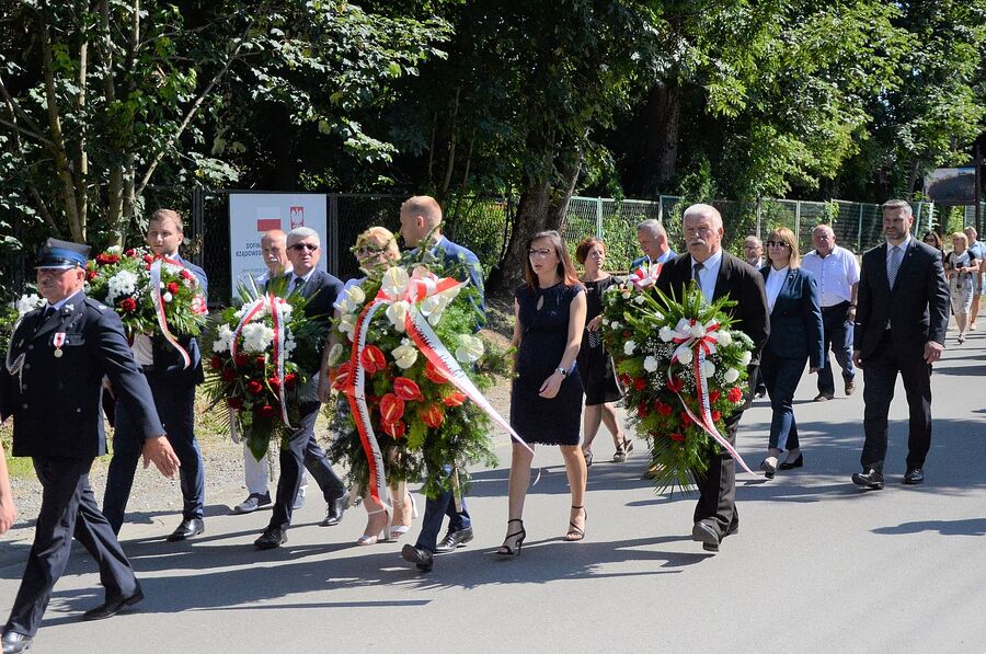 80. rocznica niemieckiej pacyfikacji wsi Łazy. Fot. Janusz Ślęzak (IPN)