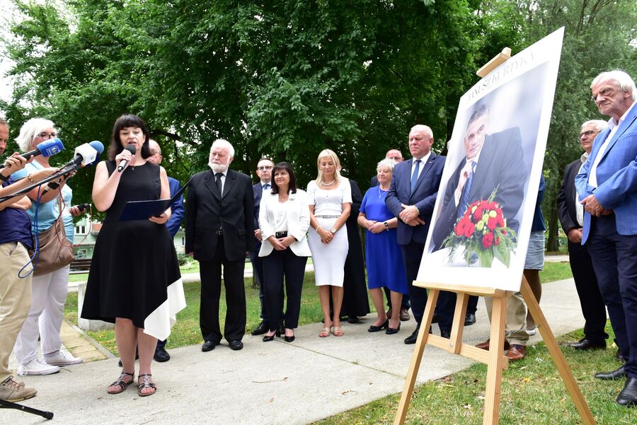 Skwer imienia prof. Janusza Kurtyki w Tarnowie. Fot. Żaneta Wierzgacz (IPN)