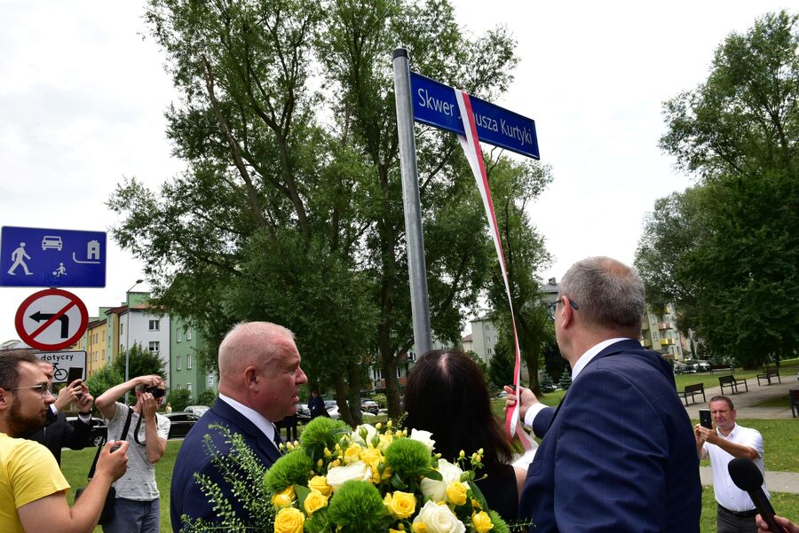 Skwer imienia prof. Janusza Kurtyki w Tarnowie. Fot. Żaneta Wierzgacz (IPN)