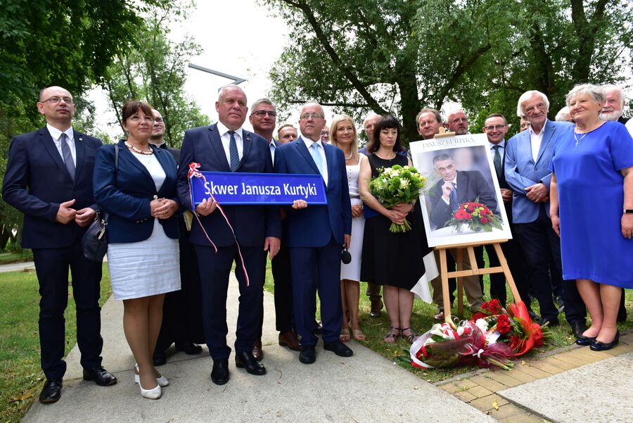 Skwer imienia prof. Janusza Kurtyki w Tarnowie. Fot. Żaneta Wierzgacz (IPN)