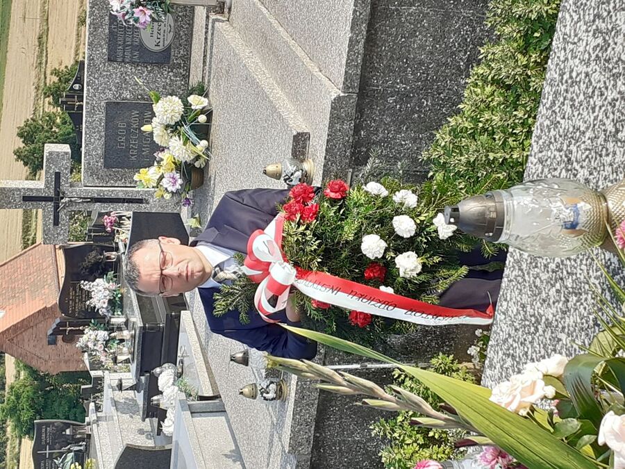 Groby ofiar niemieckiej pacyfikacji. Fot. Alicja Chorązka