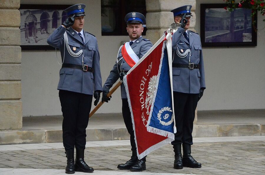 Niepołomice. Obchody święta policji. Fot. Janusz Ślęzak (IPN)