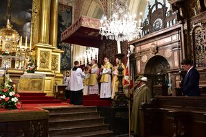 Msza święta w Katedrze na Wawelu. Fot. Żaneta Wierzgacz (IPN)