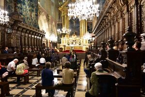 Msza święta w Katedrze na Wawelu. Fot. Żaneta Wierzgacz (IPN)