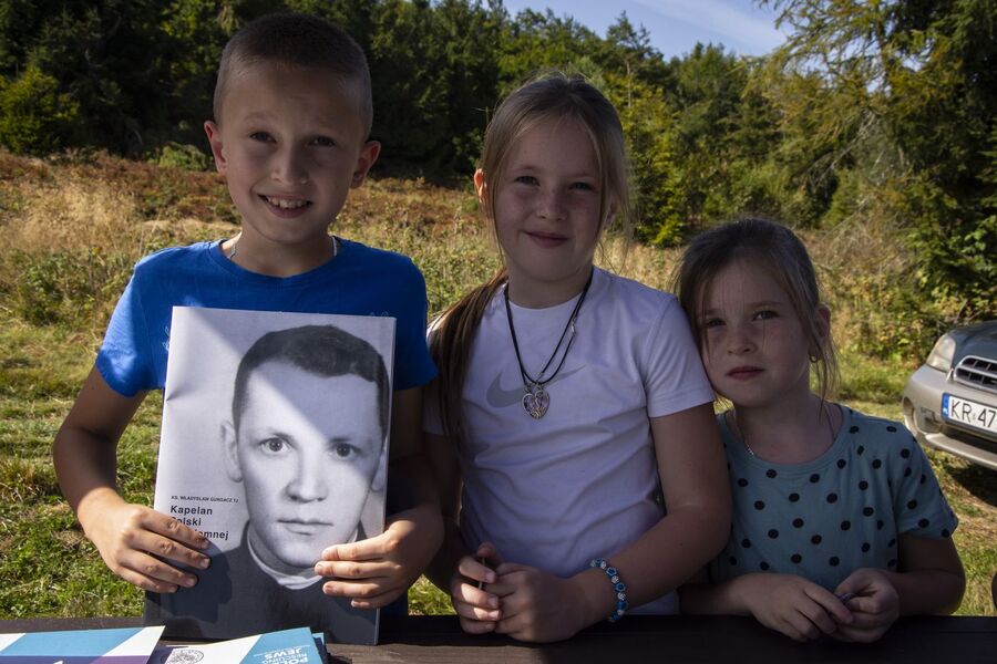 Uroczystości na Hali Łabowskiej. Fot. Agnieszka Masłowska (IPN)