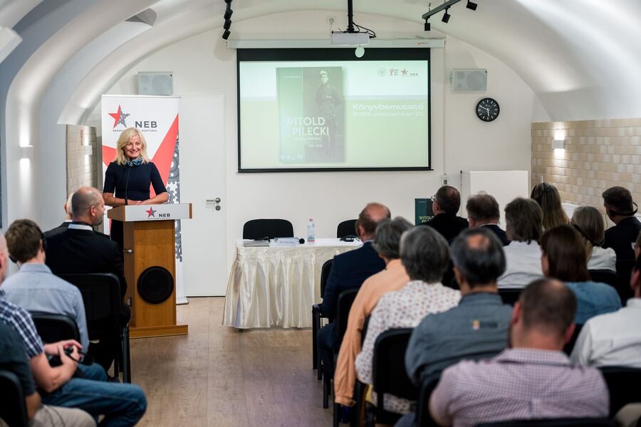 Prezentacja albumu o rtm. Pileckim w Budapeszcie. Fot. NEB