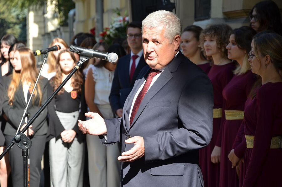 W Nowym Sączu odsłonięto tablicę upamiętniającą ppłk. Mariana Chodackiego. Fot. Janusz Ślęzak (IPN)