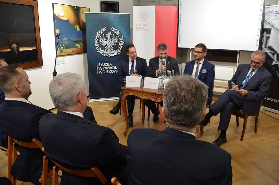 W Nowym Sączu odsłonięto tablicę upamiętniającą ppłk. Mariana Chodackiego. Fot. Janusz Ślęzak (IPN)