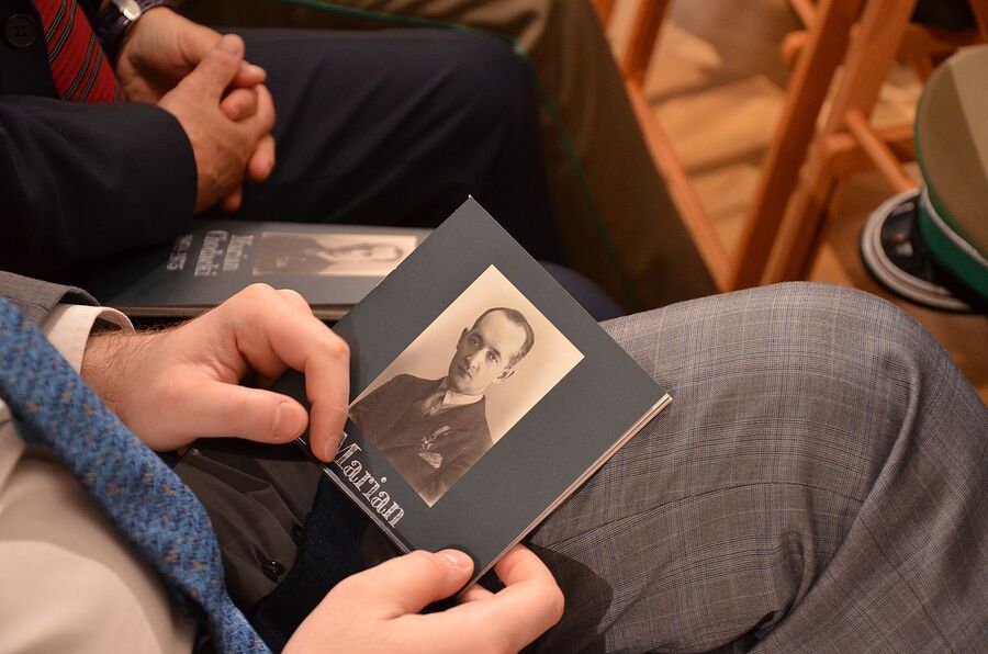 W Nowym Sączu odsłonięto tablicę upamiętniającą ppłk. Mariana Chodackiego. Fot. Janusz Ślęzak (IPN)