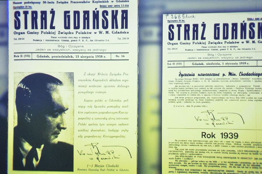 W Nowym Sączu odsłonięto tablicę upamiętniającą ppłk. Mariana Chodackiego. Fot. Janusz Ślęzak (IPN)