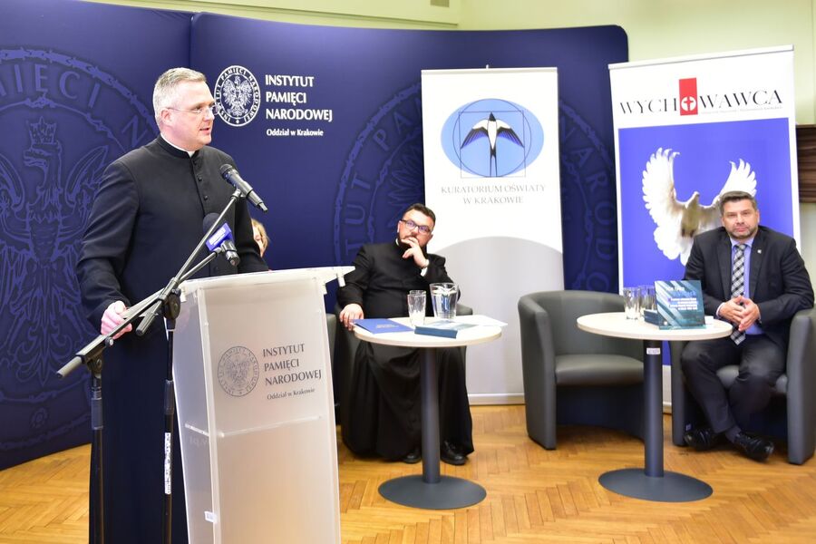 Inauguracja małopolskiego konkursu „Młody dokumentalista 2023/2024”. Fot. Żaneta Wierzgacz (IPN)