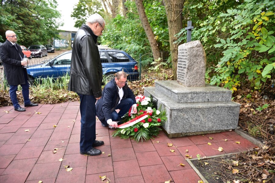 Rocznica egzekucji publicznych dokonanych przez Niemców w Krowodrzy. Fot. Żaneta Wierzgacz (IPN)