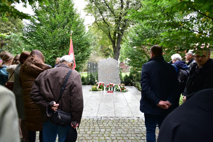 Rocznica egzekucji publicznych dokonanych przez Niemców w Krowodrzy. Fot. Żaneta Wierzgacz (IPN)