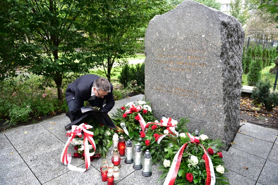 Rocznica egzekucji publicznych dokonanych przez Niemców w Krowodrzy. Fot. Żaneta Wierzgacz (IPN)
