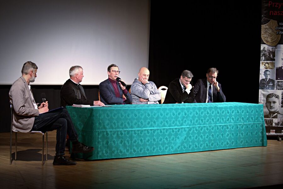 X Krakowskie Zaduszki za Żołnierzy Wyklętych – Niezłomnych. Fot. Agnieszka Masłowska (IPN)