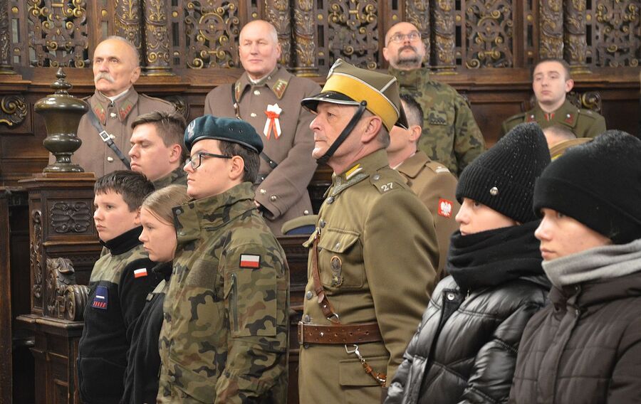 Krakowskie obchody 156. rocznicy urodzin Józefa Piłsudskiego. Fot. Janusz Ślęzak (IPN)