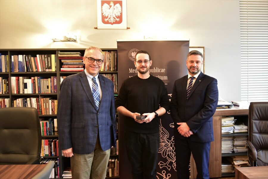 Wręczenie medalu Reipublicae Memoriae Meritum. Fot. Żaneta Wierzgacz