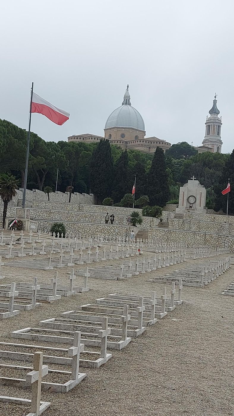 Wyprawa szlakiem 2. Korpusu Polskiego we Włoszech. Fot. IPN