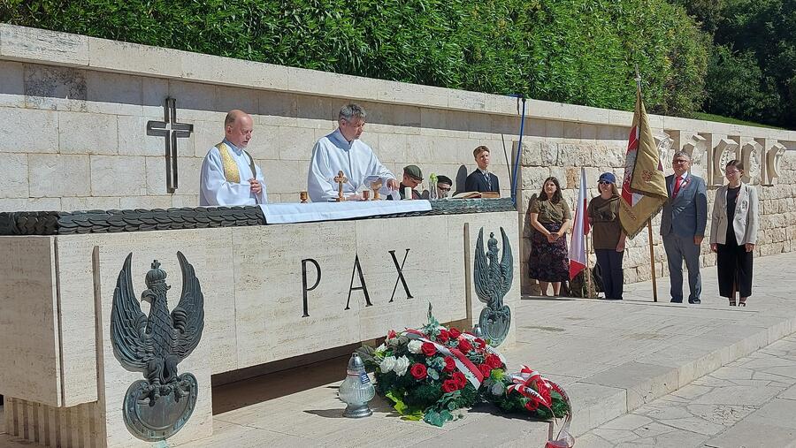 Wyprawa szlakiem 2. Korpusu Polskiego we Włoszech. Fot. IPN