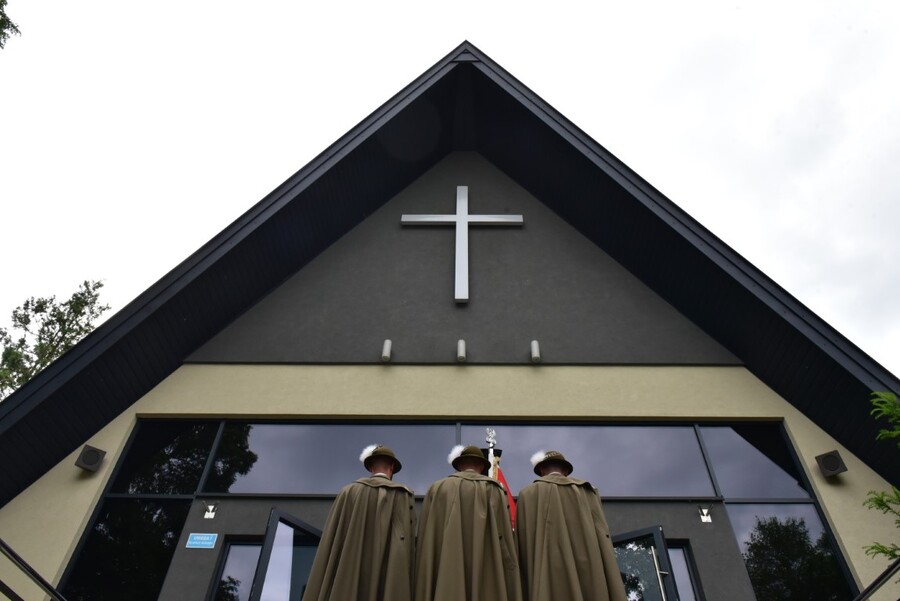 Uroczystości pogrzebowe Ludwika Kawika „Czujnego”. Fot. Żaneta Wierzgacz (IPN)