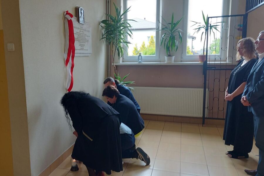 76. rocznica śmierci rtm. Pileckiego. Publicznej Szkole Podstawowej im. Pileckiego w Jodłówce